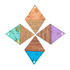 Подвески из прозрачной смолы и ореха&nbsp;RESI-CJ0001-72