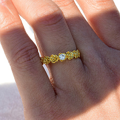 Кольца для женщин с латунным паве из кубического циркония&nbsp;OI9467-4