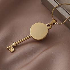 Женские ожерелья с подвеской-ключом из нержавеющей стали 304 с белым искусственным жемчугом&nbsp;OM7731