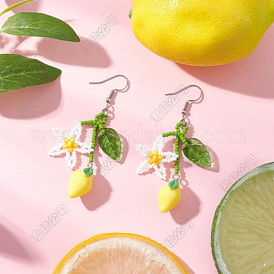Серьги-подвески из стеклянных бусин ручной работы в форме лимона EJEW-FS00061-1