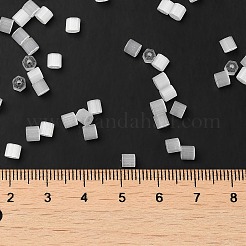 Бисер из стекла &nbsp;SEED-H002-D-A801