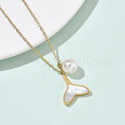 Подвеска в виде хвоста кита из нержавеющей стали 304 с натуральным белым панцирем и круглыми бусинами из АБС-пластика.&nbsp;NJEW-C114-01G