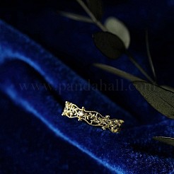 Кольца для пальцев из латуни с ажурными листочками и микропаве из прозрачных кубических цирконий&nbsp;FS-WGFDF8C-01