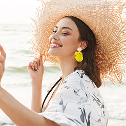 5 пара двухцветных акриловых сережек-гвоздиков в форме цветка&nbsp;EJEW-AN0003-68