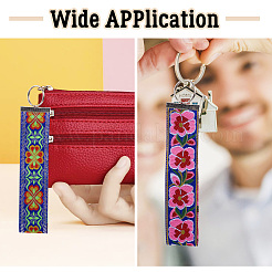 Брелок из полиэстеровой жаккардовой ленты с цветочной вышивкой&nbsp;KEYC-TAC00045