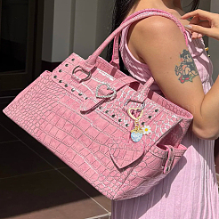 2 шт. 2-х цветная акриловая клубничная подвеска-украшение&nbsp;AJEW-LP0007-85