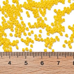 Стеклянный бисер матового цвета&nbsp;SEED-H003-06D