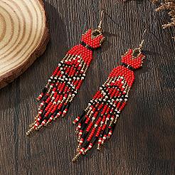 Серьги-подвески в виде длинного платья с кисточками&nbsp;MO3708-1