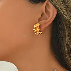 Серьги-гвоздики в форме буквы С с цветком из латуни&nbsp;IF6641-2