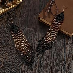 Серьги-подвески ручной работы в богемном стиле из стеклянного бисера с кисточками.&nbsp;WR6047