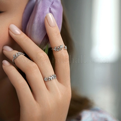 Кольца-манжеты из стерлингового серебра с микропаве из прозрачных кубических цирконий в форме листа OV8225-4-1