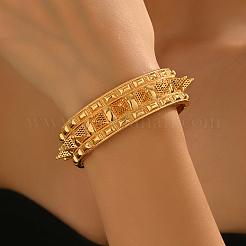 Латунные браслеты на ближнем востоке&nbsp;OA3404