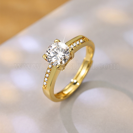 Элегантное серебряное кольцо с цирконом для ежедневного ношения женщиной. UQ5110-1