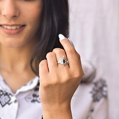 Латунные кольца на палец с фианитом и паве&nbsp;FS-WGC2302-03