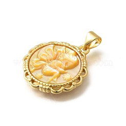 Латунь с резными подвесками из натуральных ракушек&nbsp;KK-Z091-07G-03